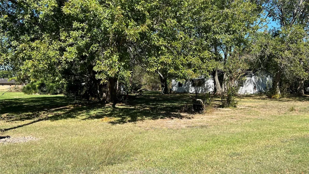 10111 Oberrender Road Fairchilds, TX 77461