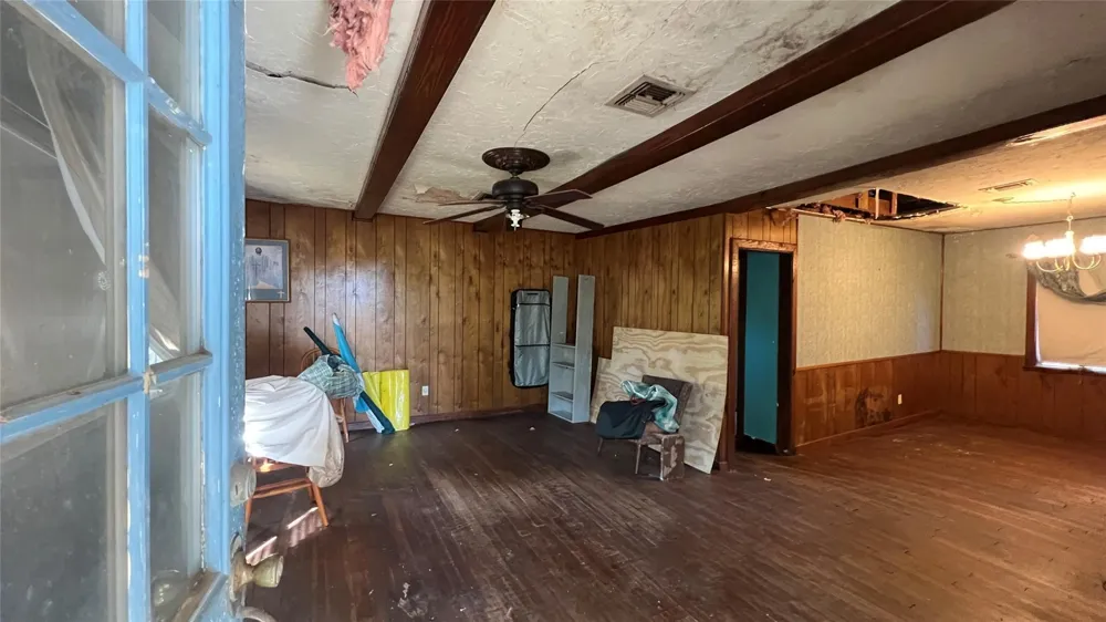 10111 Oberrender Road Fairchilds, TX 77461