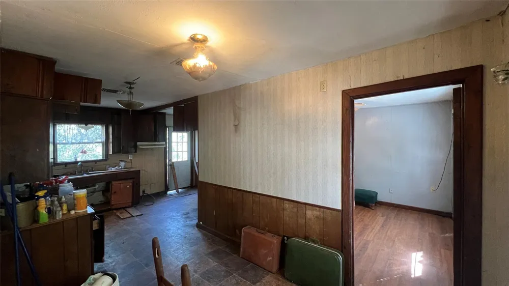 10111 Oberrender Road Fairchilds, TX 77461