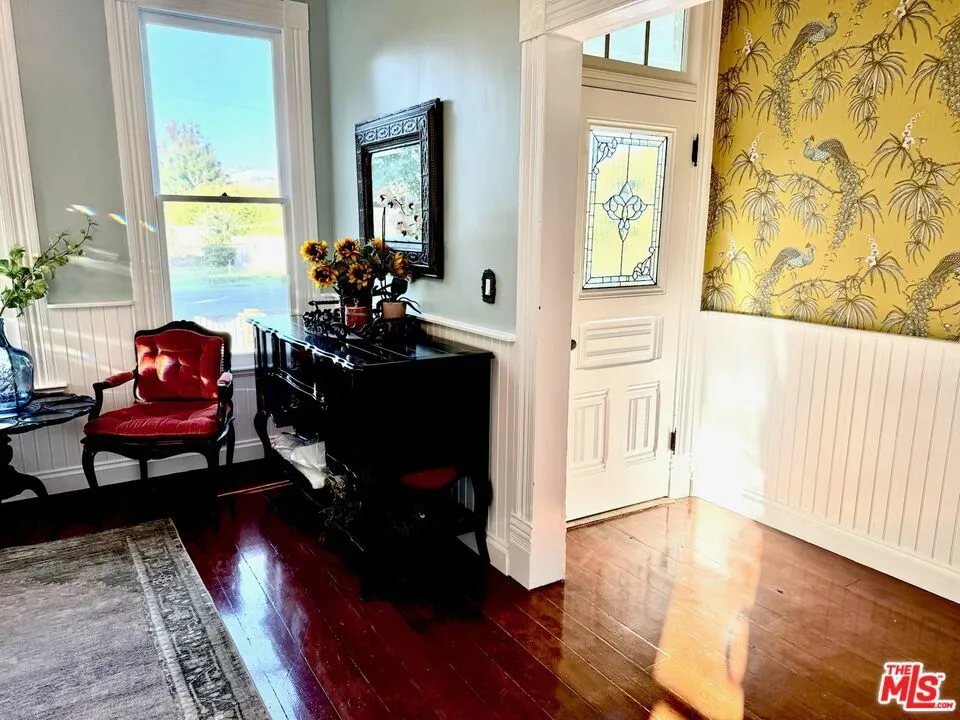 370 Main Street Los Alamos, CA 93440