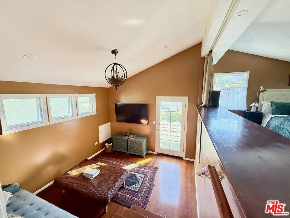 370 Main Street Los Alamos, CA 93440