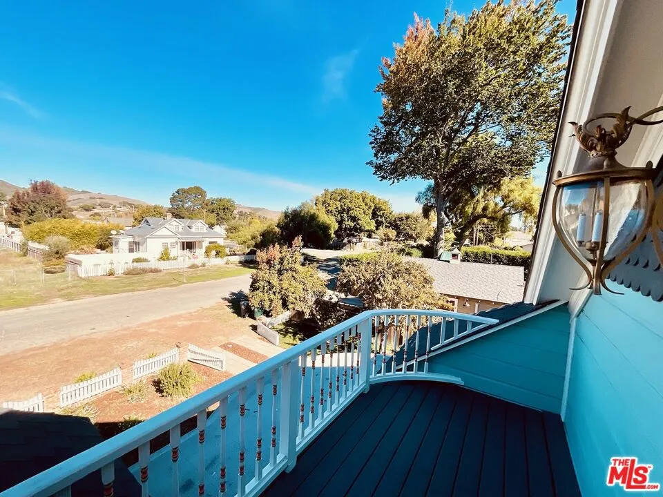 370 Main Street Los Alamos, CA 93440