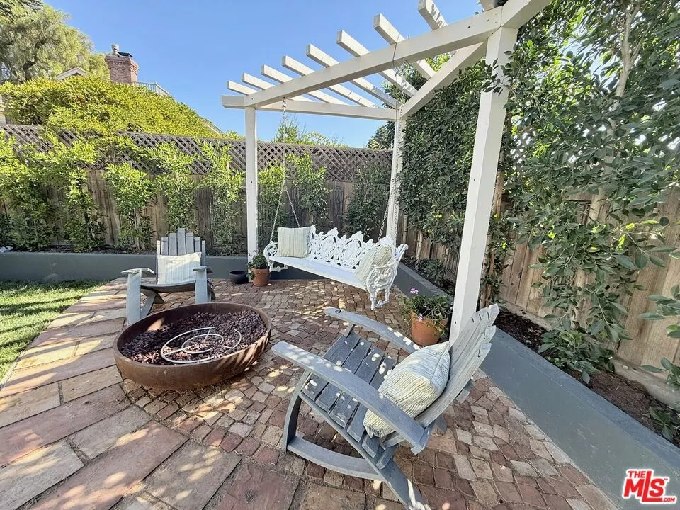 370 Main Street Los Alamos, CA 93440
