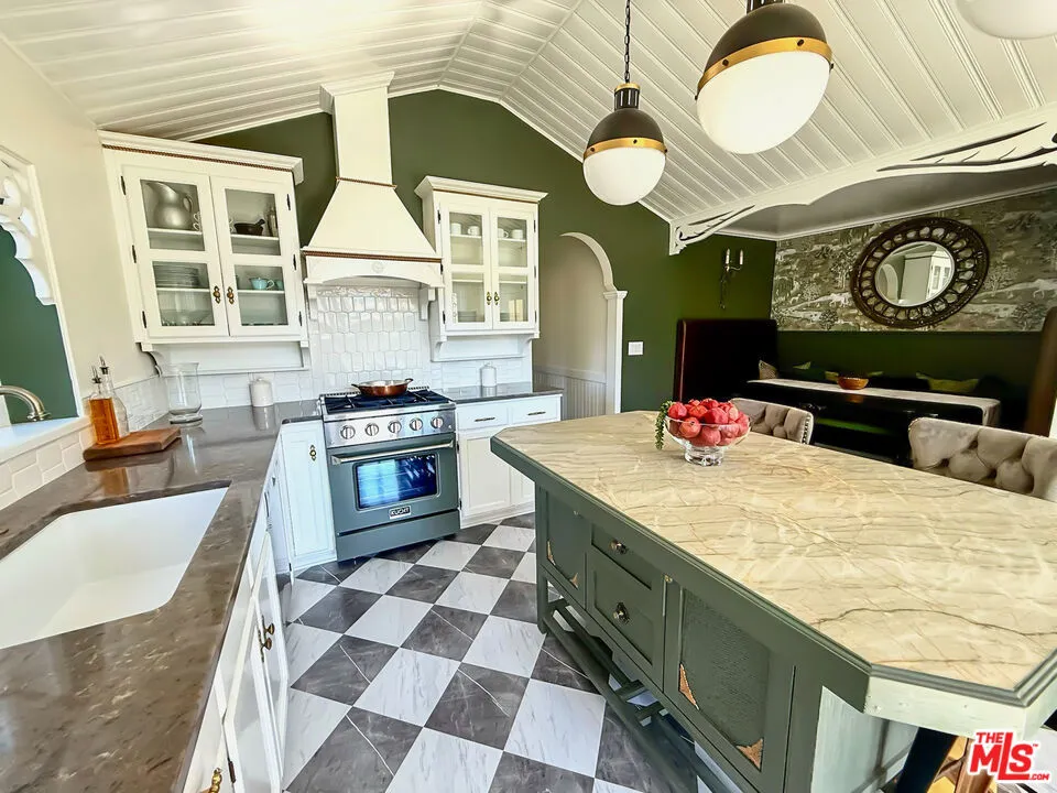 370 Main Street Los Alamos, CA 93440