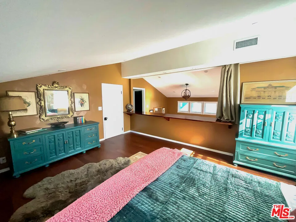 370 Main Street Los Alamos, CA 93440