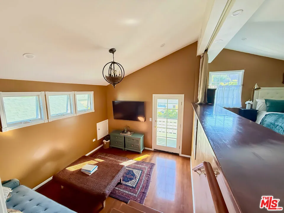 370 Main Street Los Alamos, CA 93440