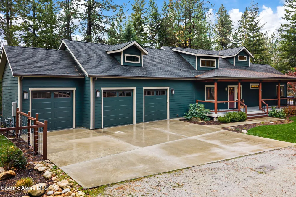 94 Alpine Road Sandpoint, ID 83864