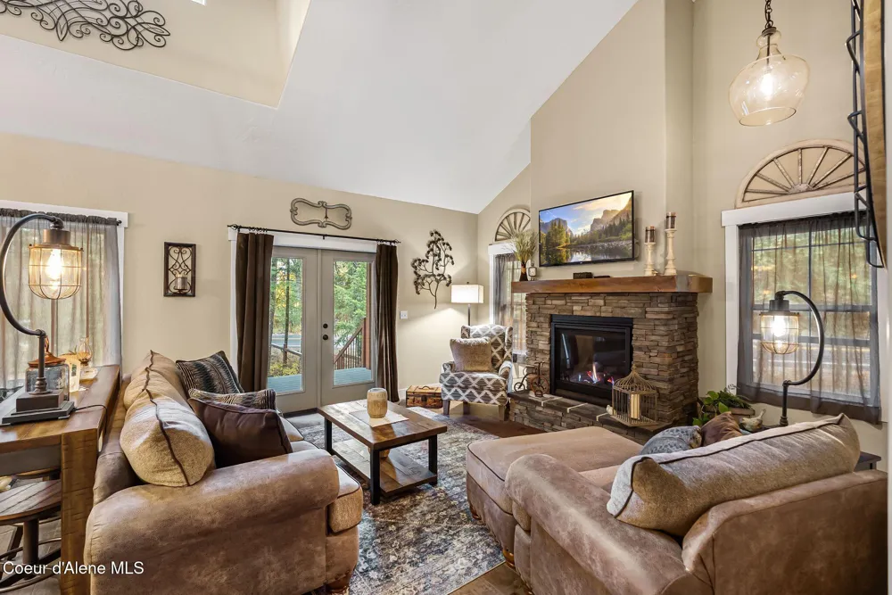 94 Alpine Road Sandpoint, ID 83864