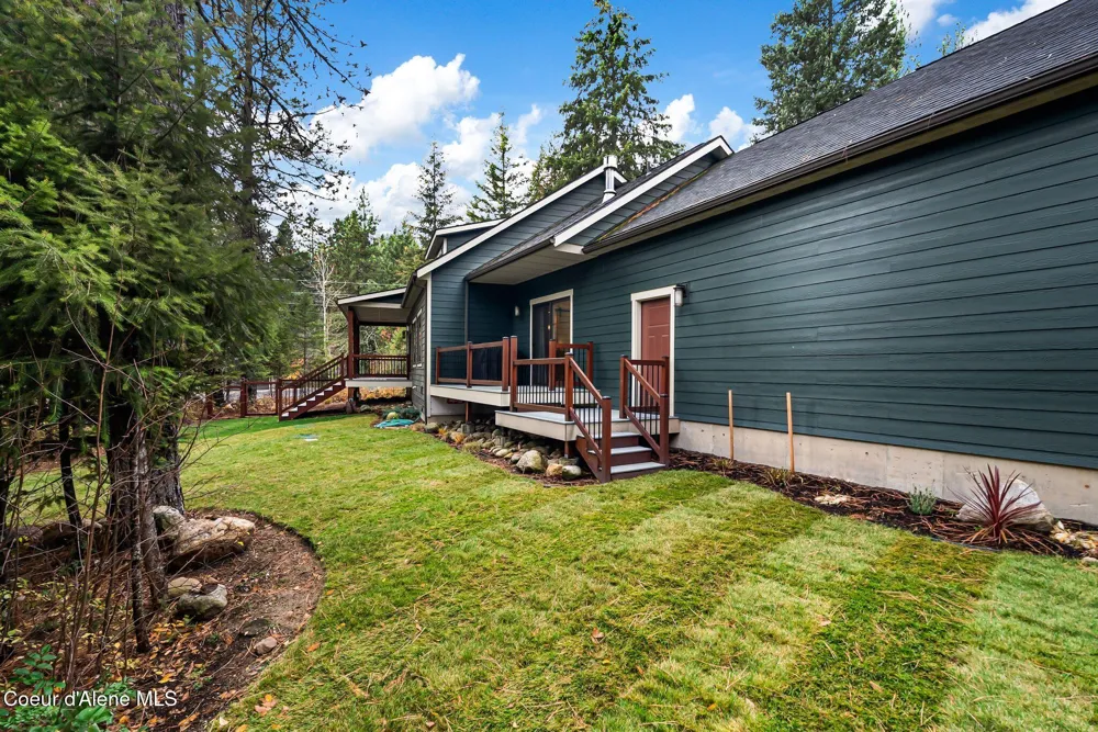 94 Alpine Road Sandpoint, ID 83864