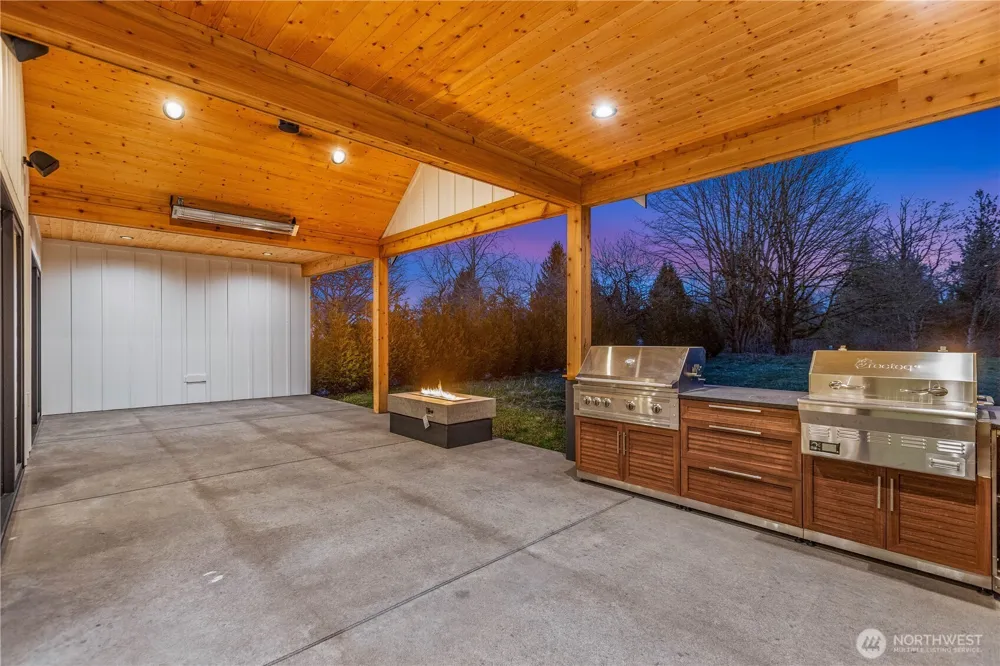137 E Cedar Drive Lynden, WA 98264
