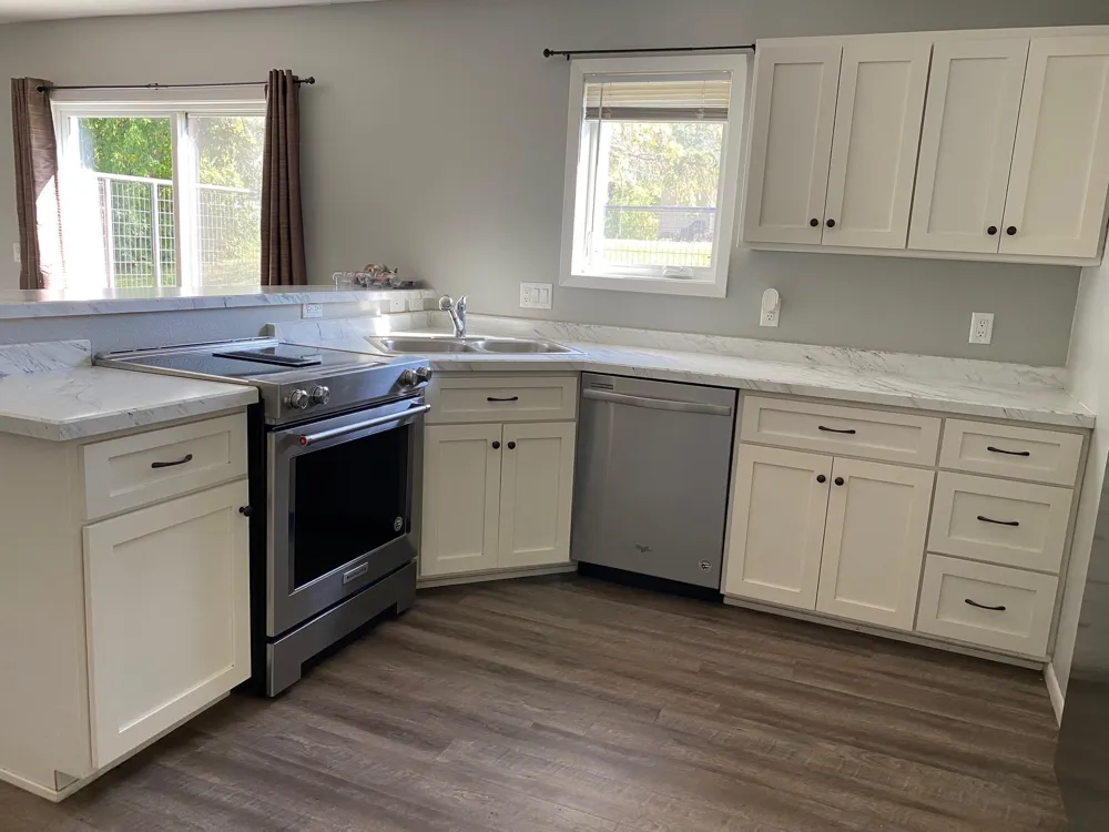 204 W Poplar Avenue #Unit A Badger, MN 56714