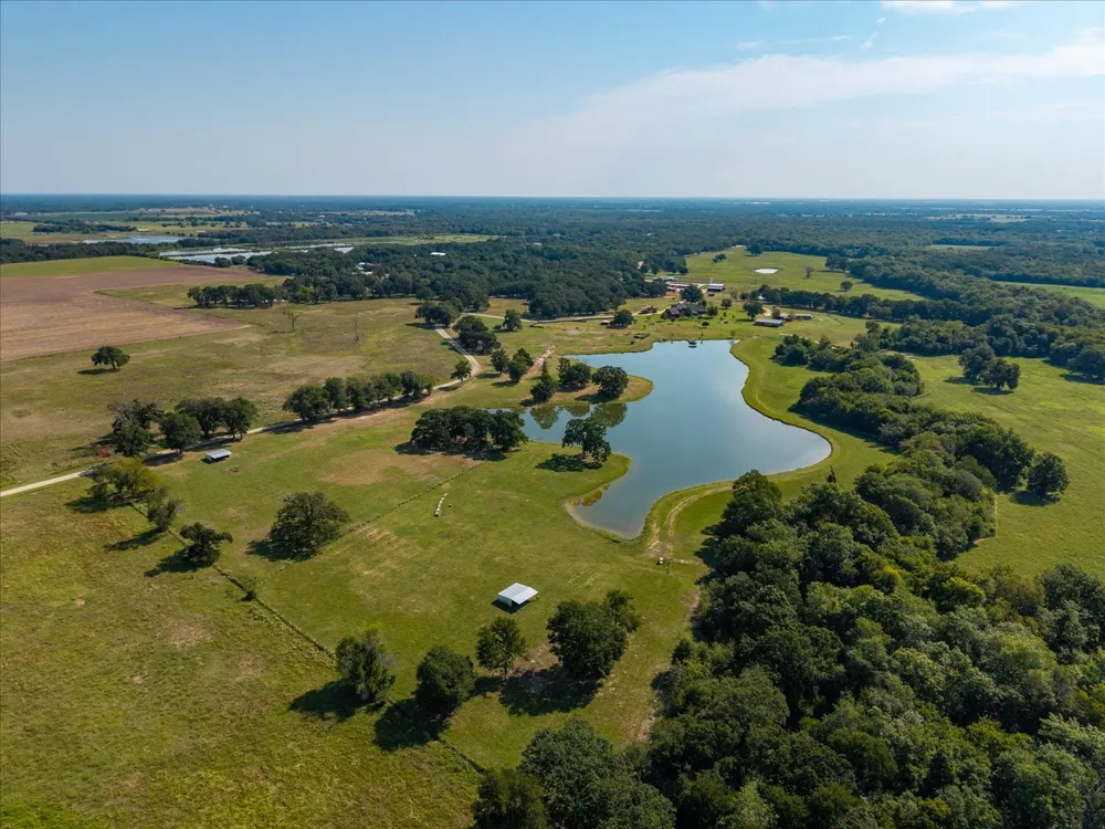 695 County Road 36120 Road Honey Grove, TX 75446