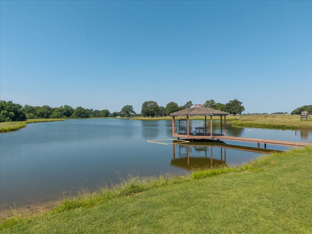 695 County Road 36120 Road Honey Grove, TX 75446