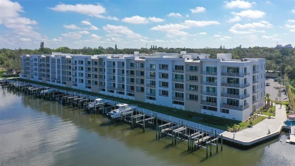 1709 TAMIAMI TRAIL #503 Sarasota, FL 34234