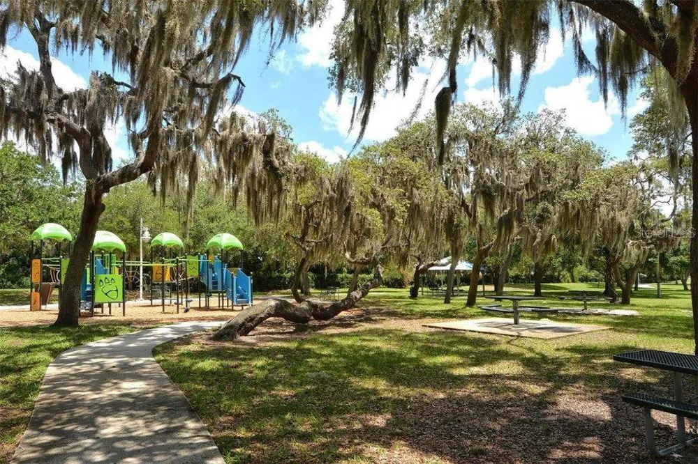 1709 TAMIAMI TRAIL #503 Sarasota, FL 34234