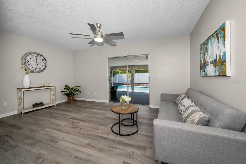 7404 CLEARVIEW DRIVE Tampa, FL 33634