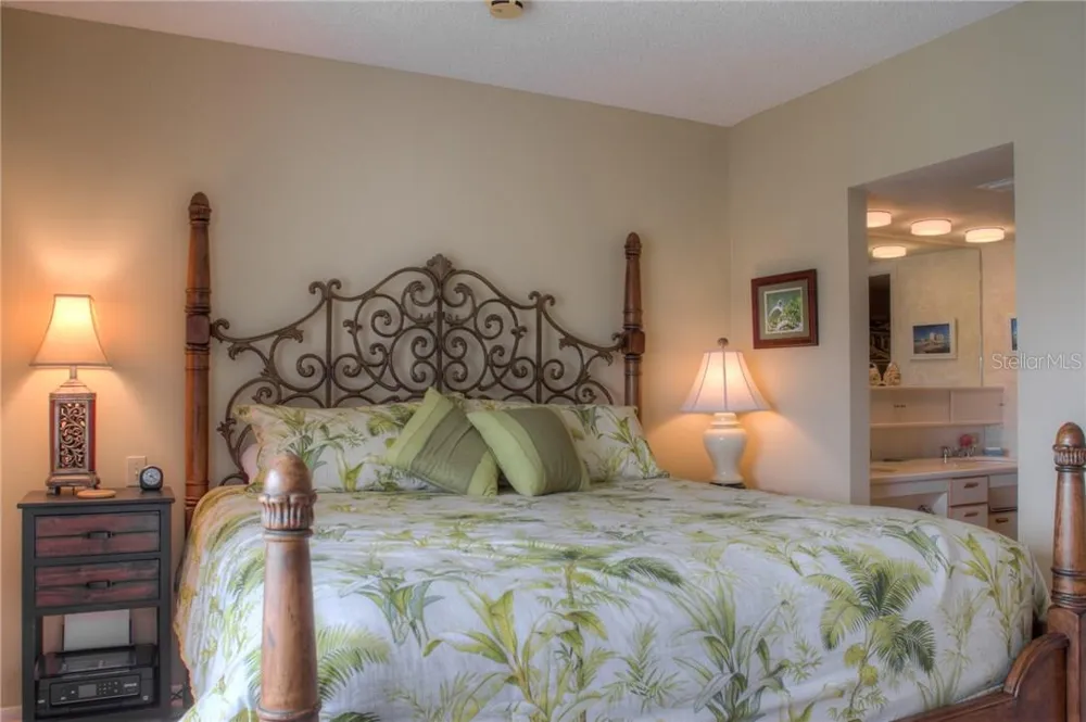 2109 GULF OF MEXICO DRIVE #1402 Longboat Key, FL 34228