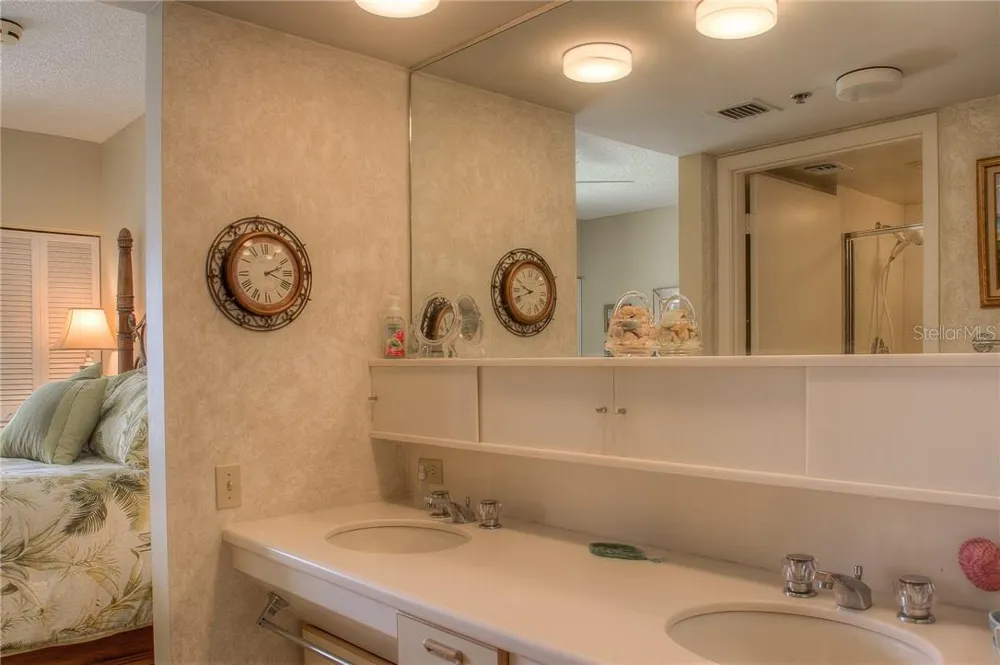 2109 GULF OF MEXICO DRIVE #1402 Longboat Key, FL 34228