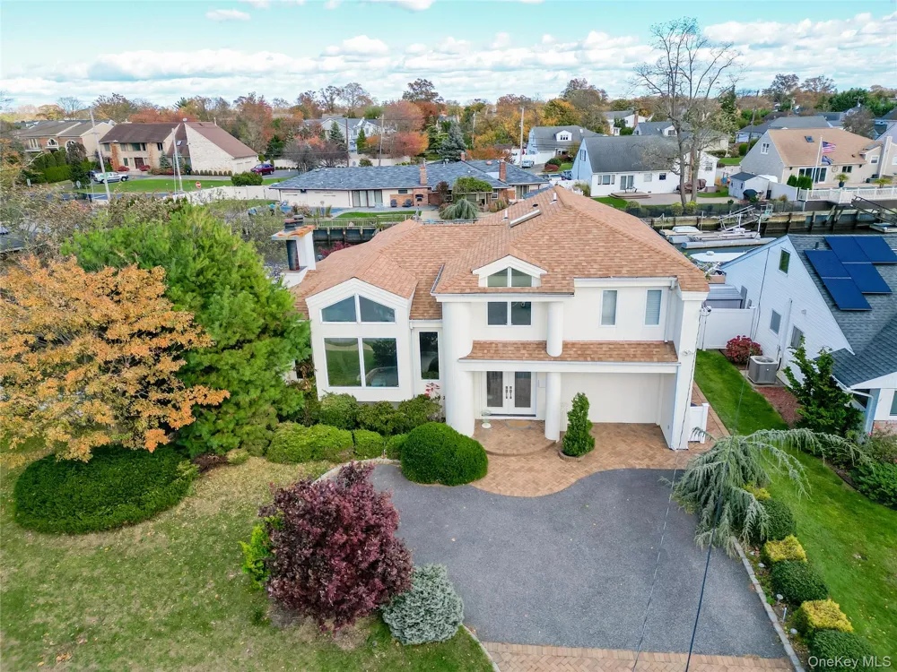 2729 Shore Drive Merrick, NY 11566
