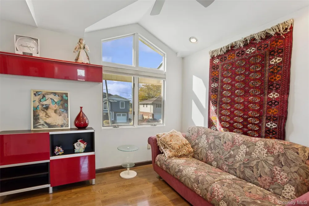 2729 Shore Drive Merrick, NY 11566