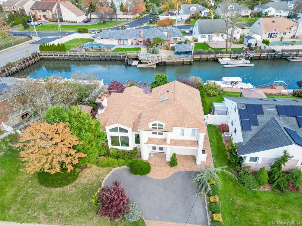 2729 Shore Drive Merrick, NY 11566