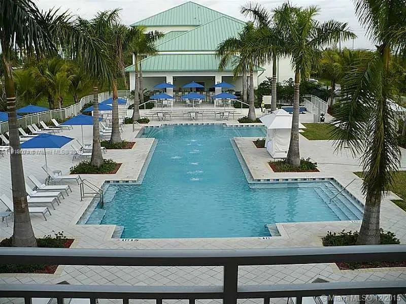 5300 NW 87th Ave #802 Doral, FL 33178