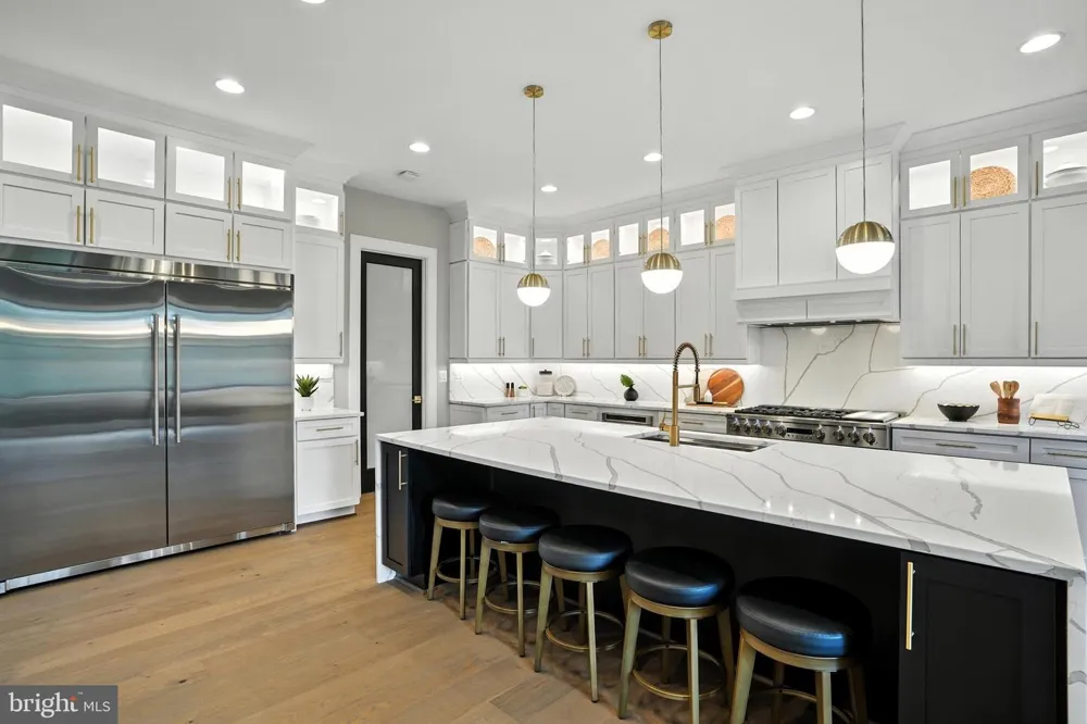 1321 HUNTER MILL ROAD Vienna, VA 22182