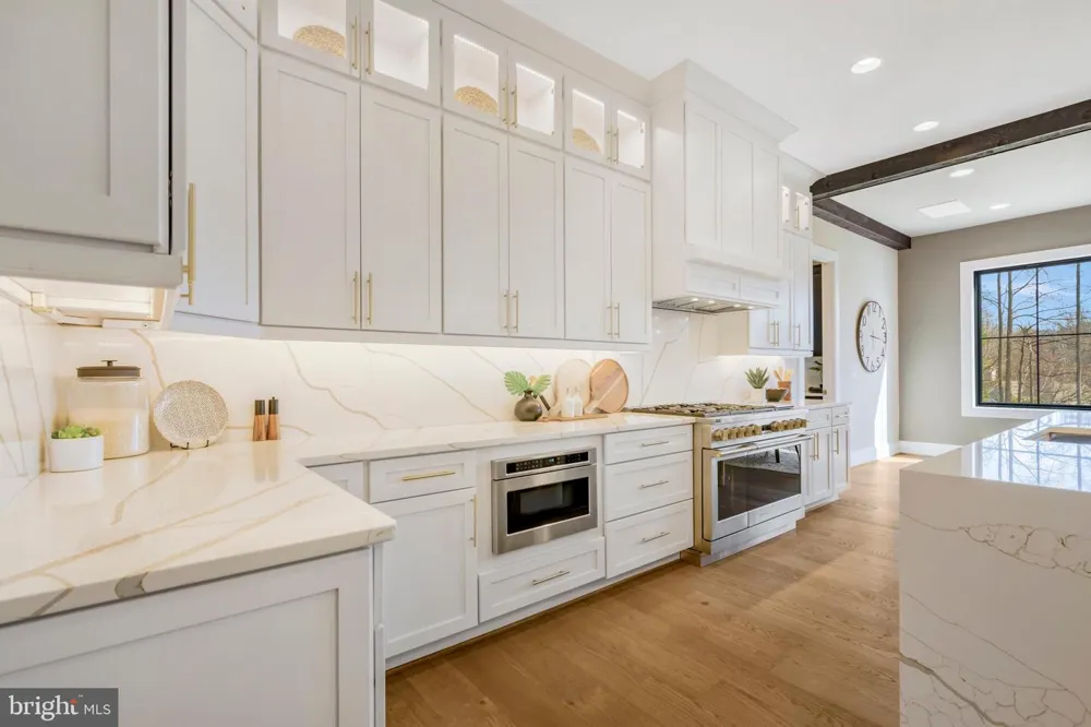1321 HUNTER MILL ROAD Vienna, VA 22182