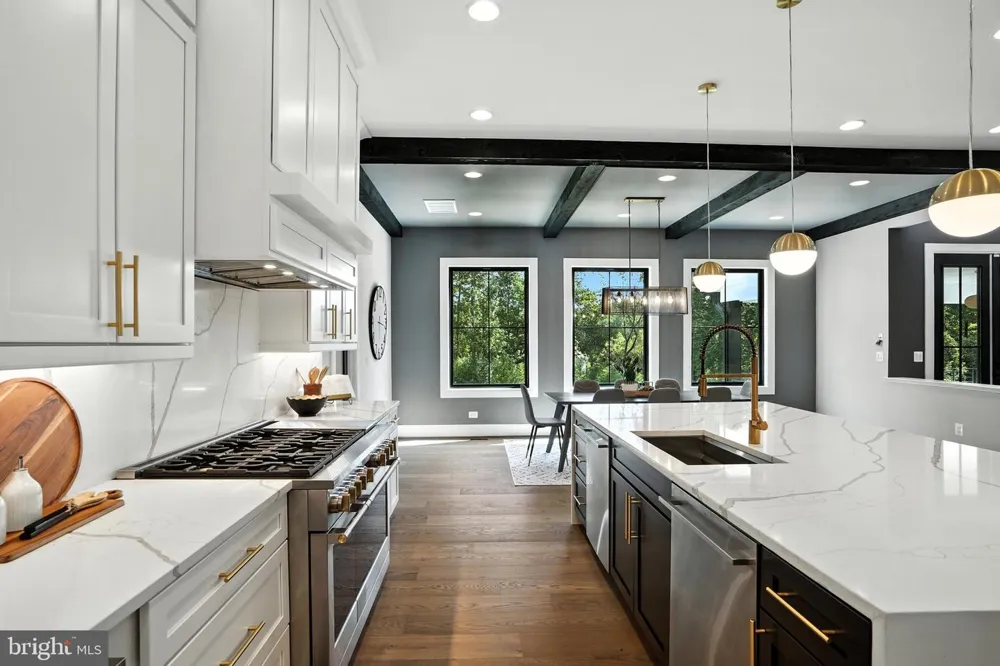 1321 HUNTER MILL ROAD Vienna, VA 22182