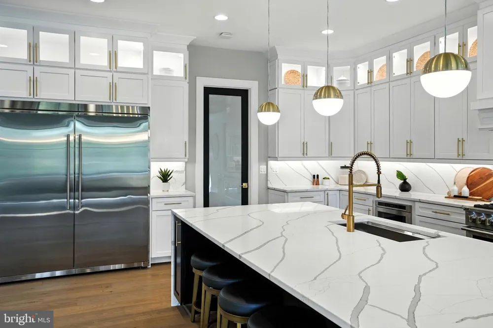 1321 HUNTER MILL ROAD Vienna, VA 22182
