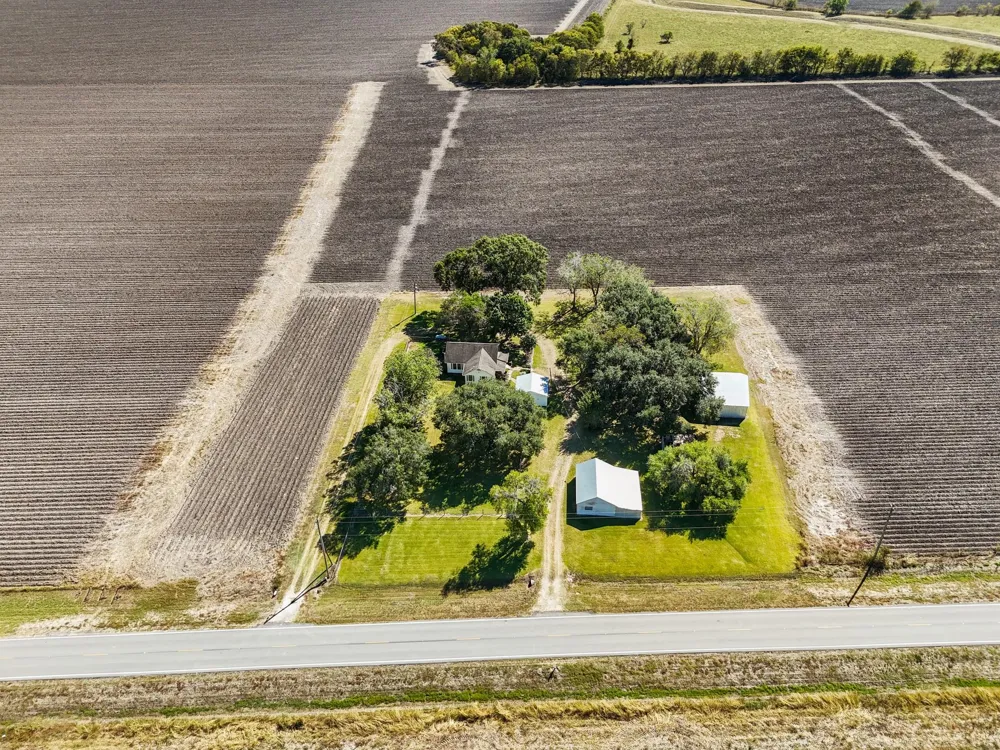 14309 Vrlla Road Guy, TX 77444
