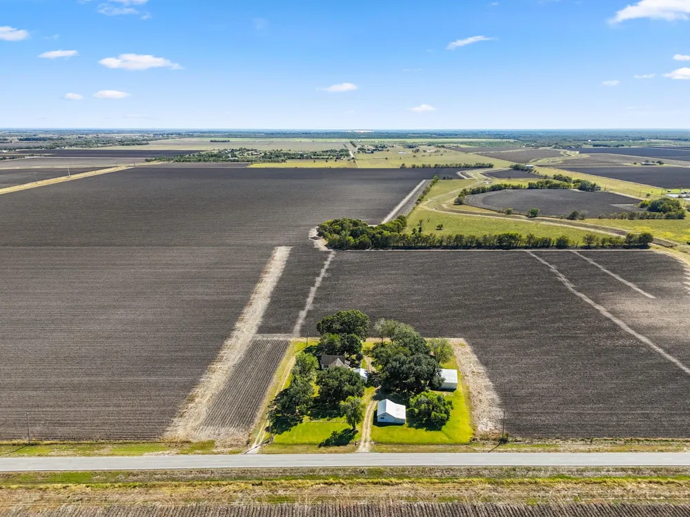 14309 Vrlla Road Guy, TX 77444