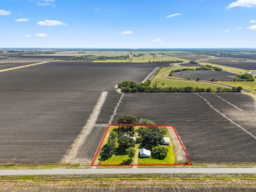 14309 Vrlla Road Guy, TX 77444