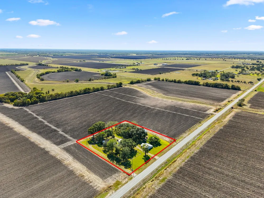 14309 Vrlla Road Guy, TX 77444