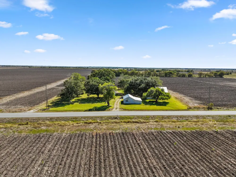 14309 Vrlla Road Guy, TX 77444