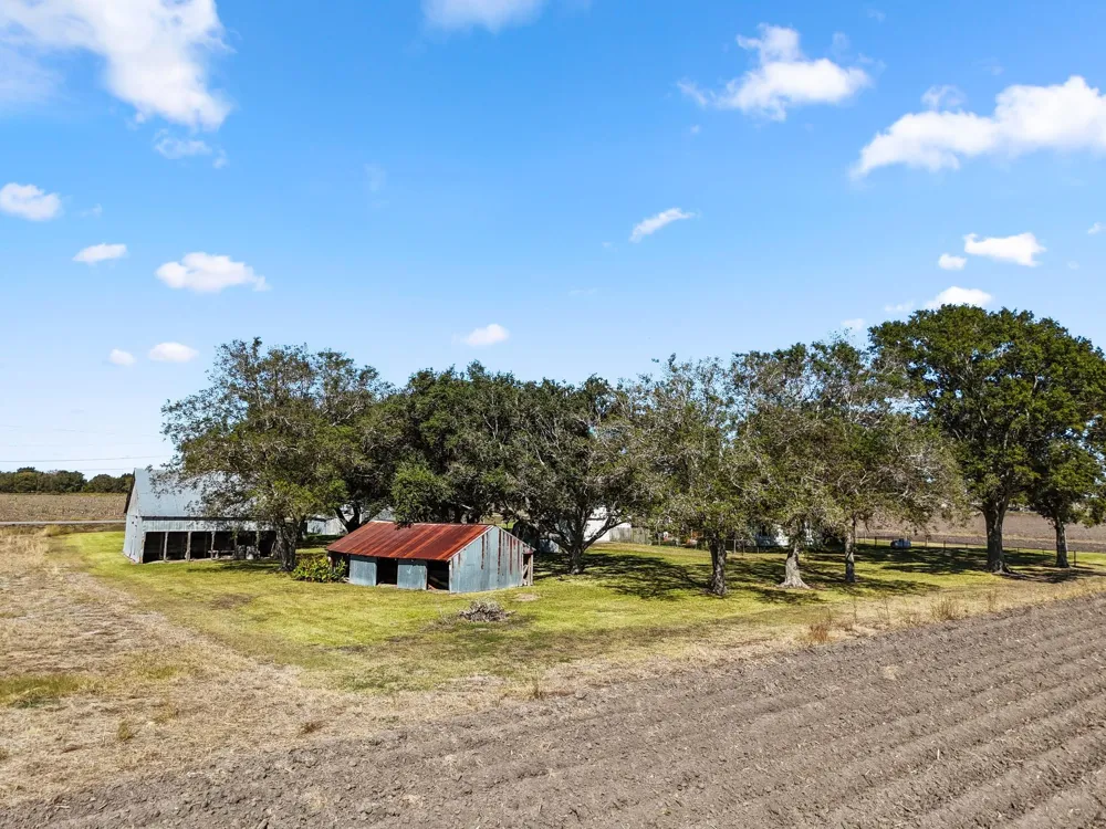 14309 Vrlla Road Guy, TX 77444