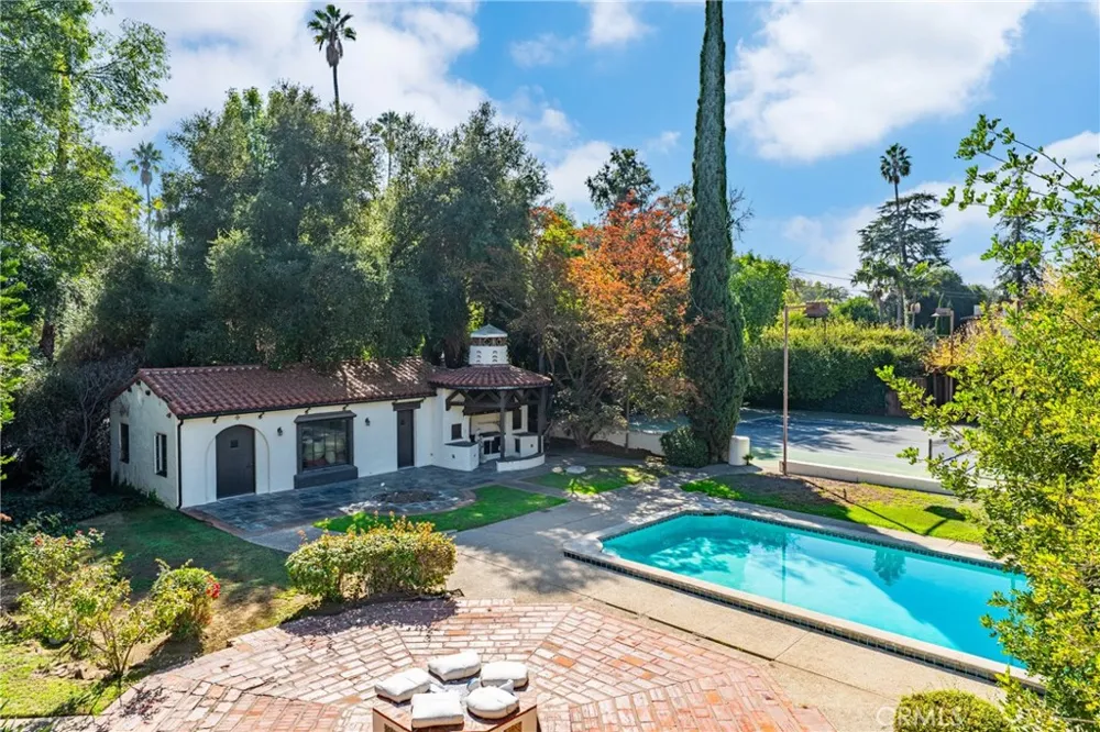 1591 Virginia Rd San Marino, CA 91108