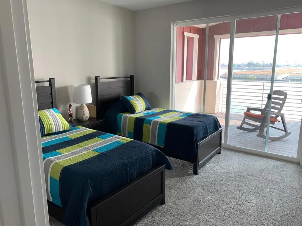 98 Edgewater Bethel Island, CA 94511