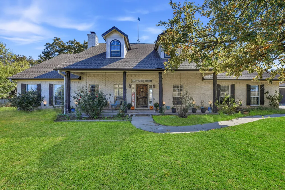 5071 Fm 1810 Chico, TX 76431