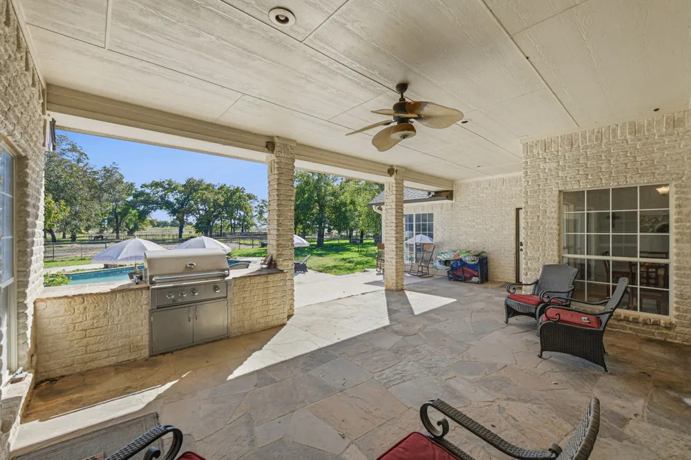5071 Fm 1810 Chico, TX 76431