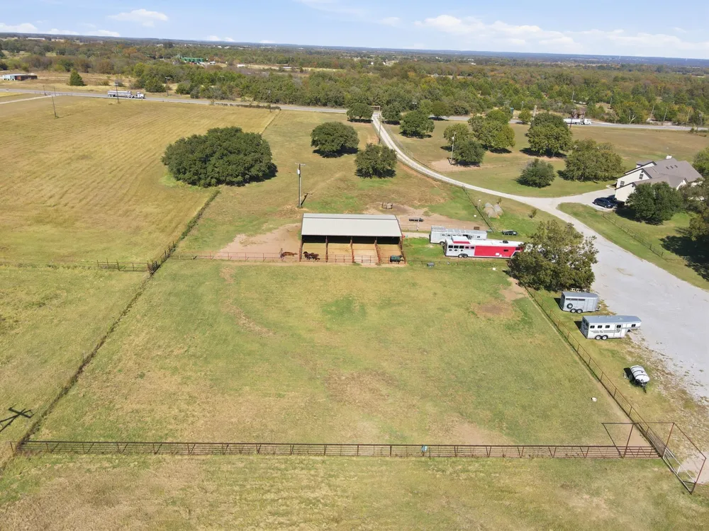 5071 Fm 1810 Chico, TX 76431