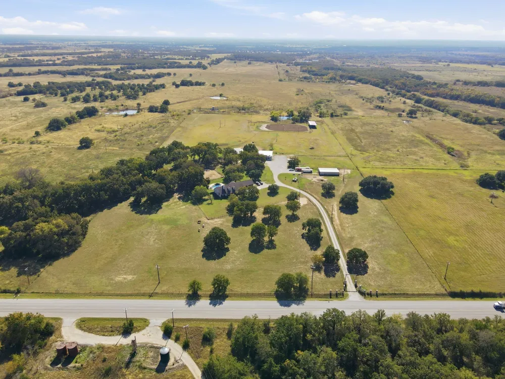 5071 Fm 1810 Chico, TX 76431