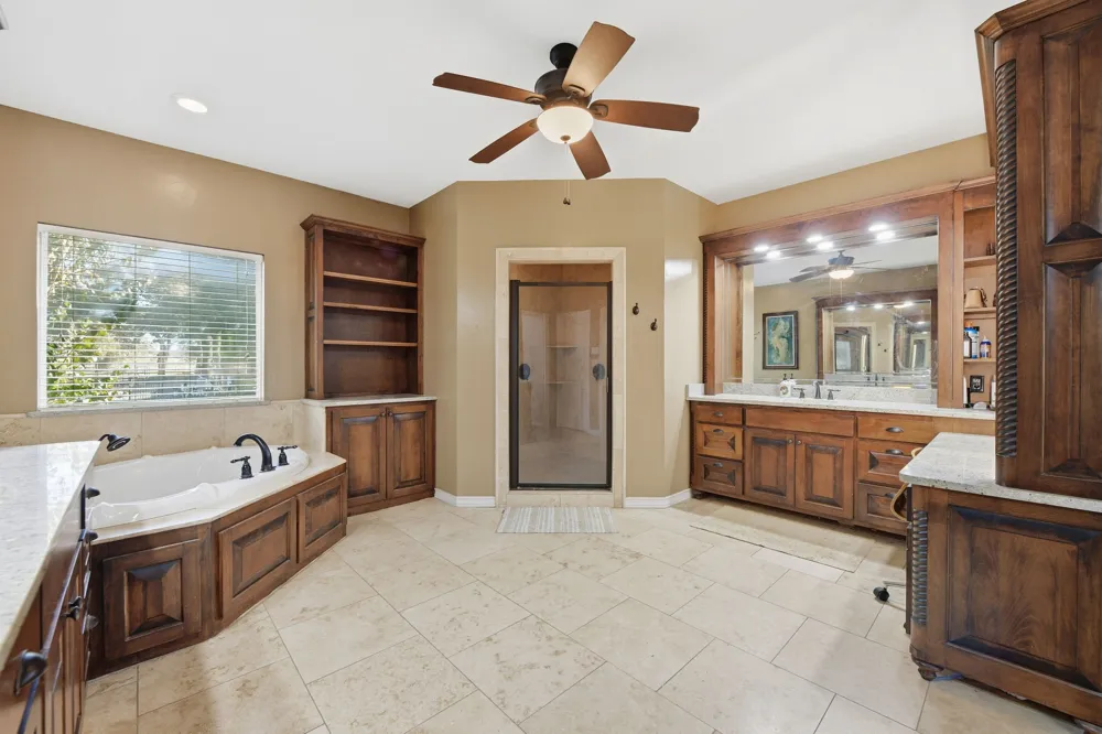 5071 Fm 1810 Chico, TX 76431