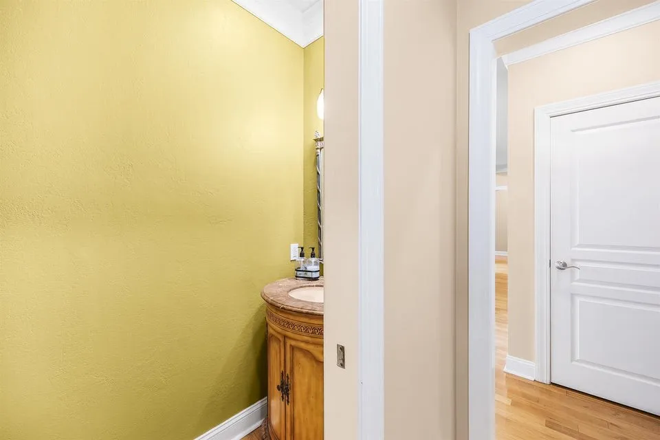 294 Beasley Dr Lexington, TN 38351