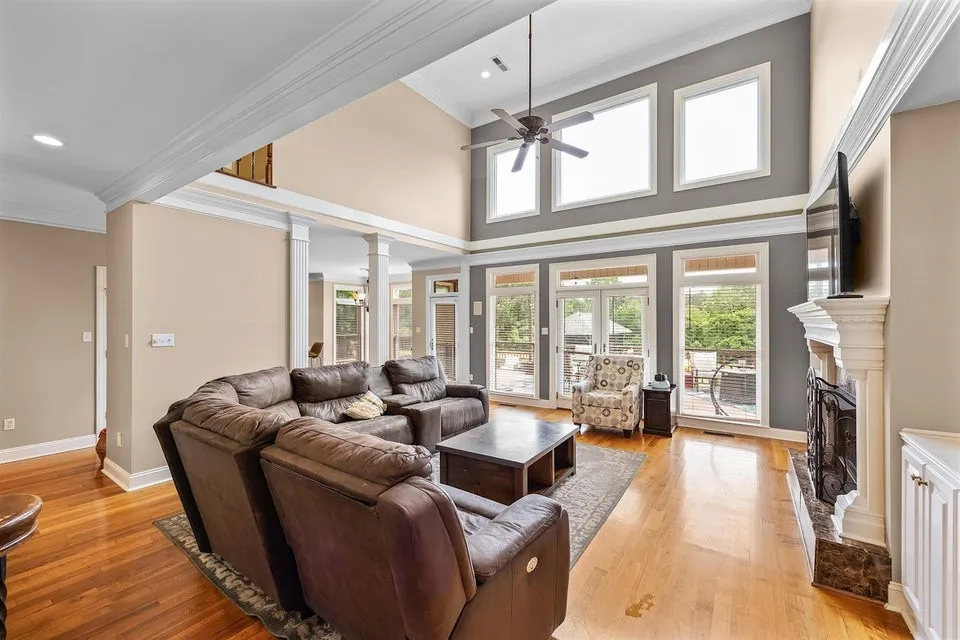 294 Beasley Dr Lexington, TN 38351