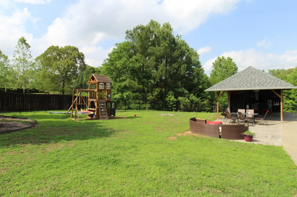 294 Beasley Dr Lexington, TN 38351