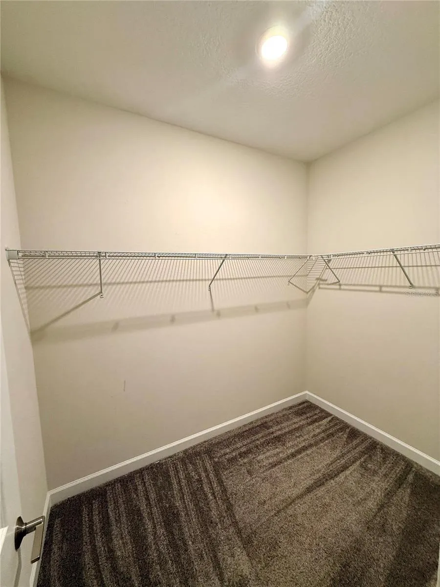 1421 HAPPY BIRD LANE Winter Springs, FL 32708