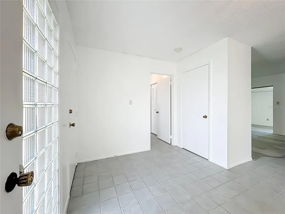 5321 WILLIAMSPORT DRIVE Orlando, FL 32821