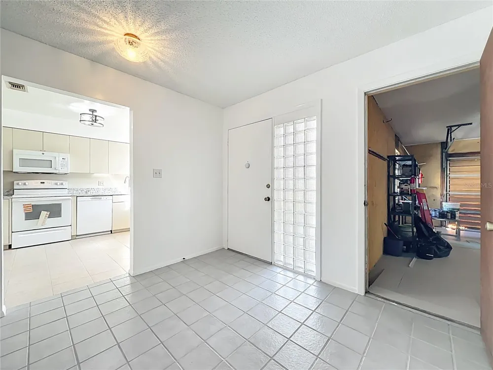 5321 WILLIAMSPORT DRIVE Orlando, FL 32821