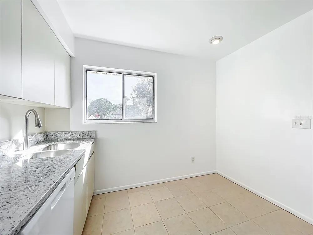 5321 WILLIAMSPORT DRIVE Orlando, FL 32821